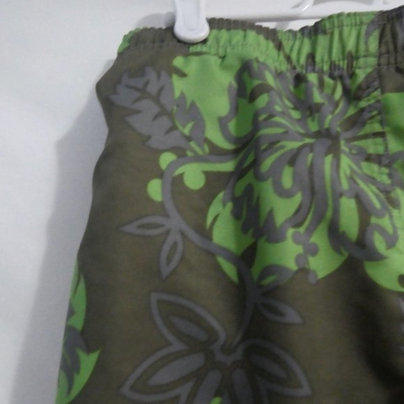 OLD NAVY | size 10 | Tropical Plant Swim Shorts | Mesh Lining - Picture 9 of 15